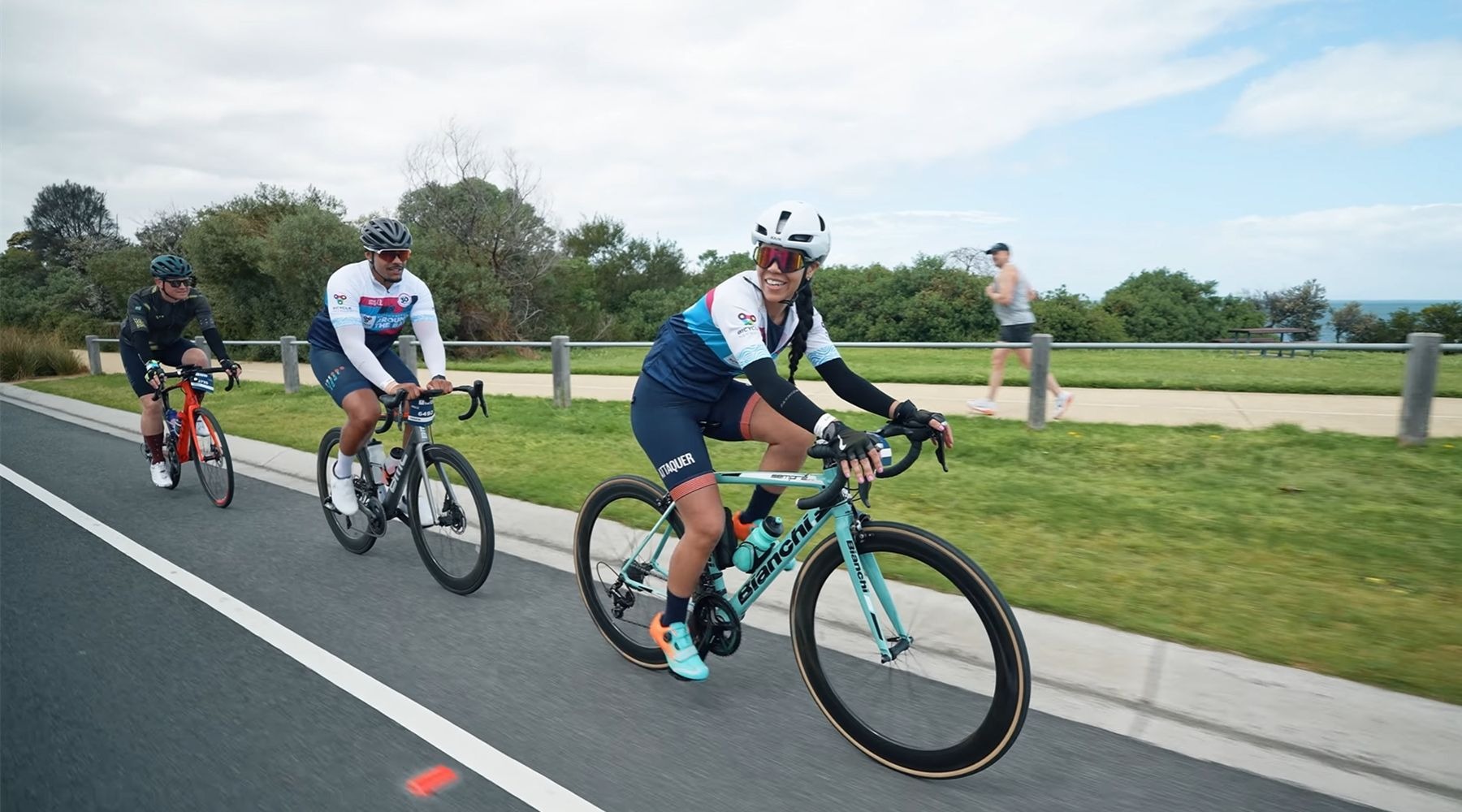 ရေရှည်တည်တံ့နိုင်သော စက်ဘီးစီးဂျာစီများ- Eco-Conscious Performance Wear အတွက် QIYI ၏ ဆန်းသစ်တီထွင်မှု